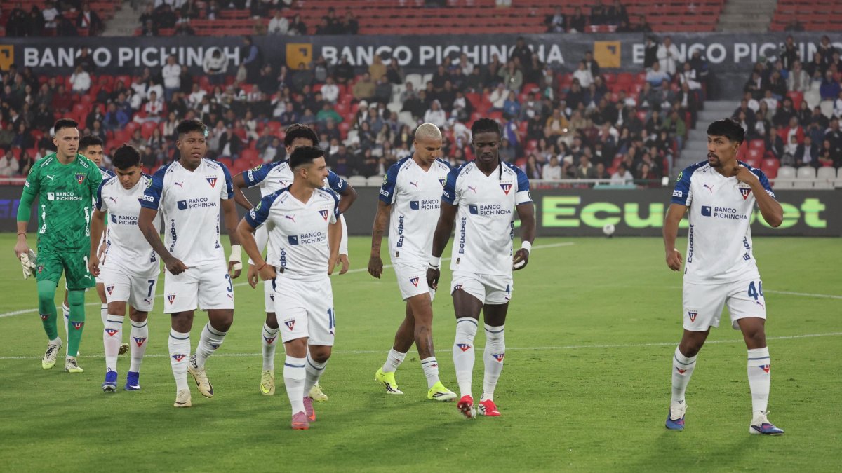 Liga de Quito vence a Delfín y se mantiene en la lucha por el hexagonal final de la LigaPro 2026