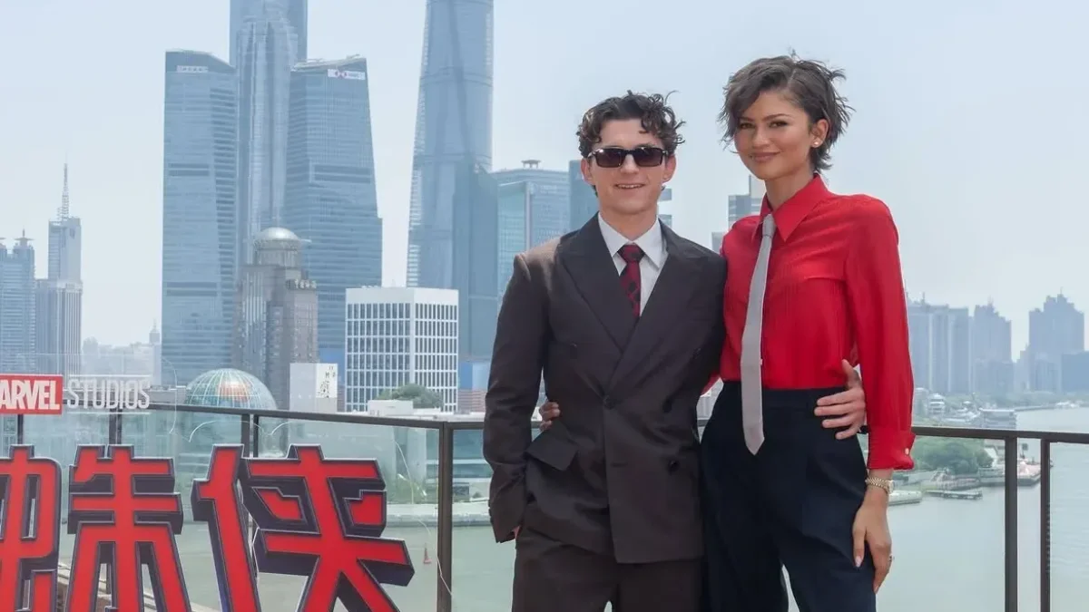 Tom Holland y Zendaya, protagonistas de la saga de Spider-Man, han mantenido una relación fuera de cámaras desde 2021 y han procurado preservar su vida privada.