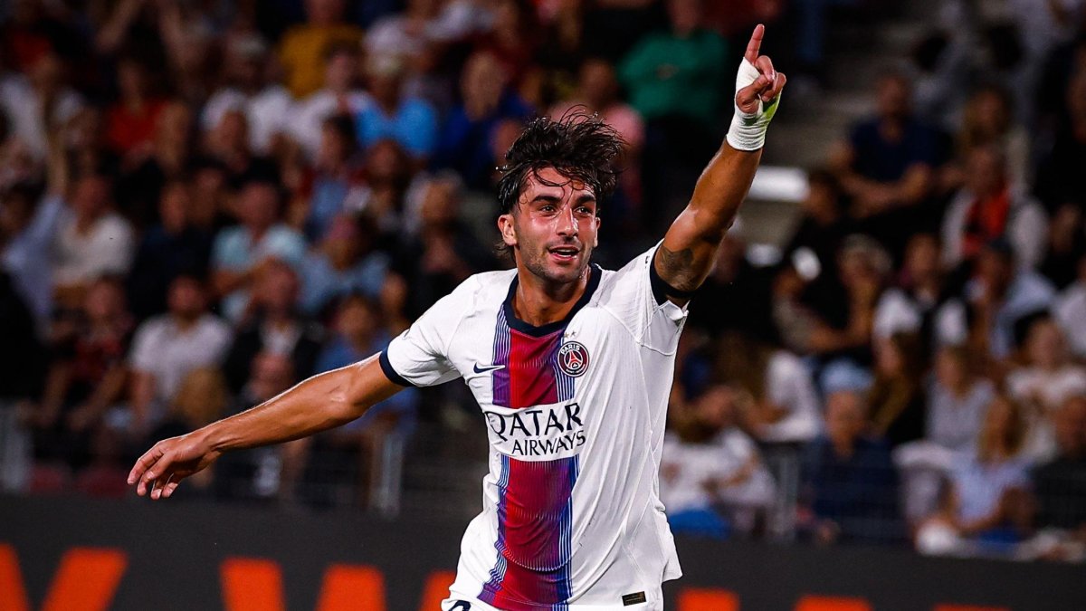 Ferran Torres se estrena con dos goles y evita la derrota del PSG