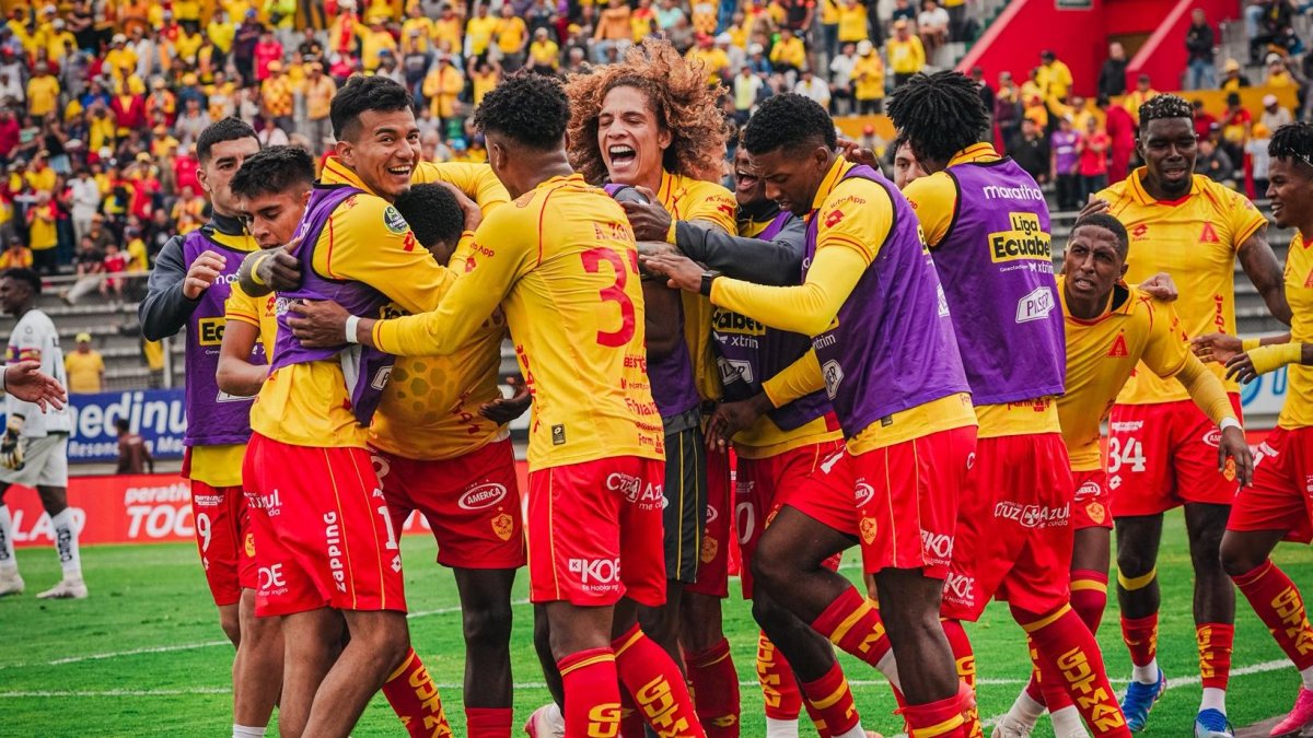 Toda la alegría de Aucas en un buen torneo 2026.