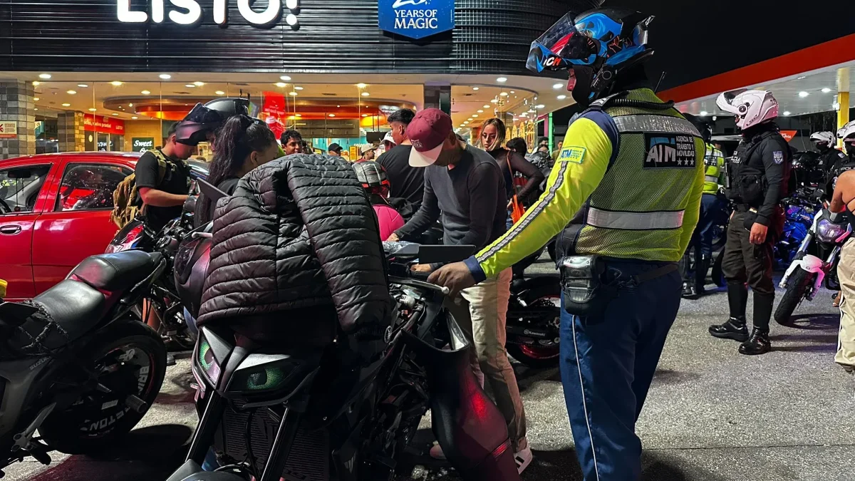 Las avenidas Plaza Dañín y Francisco de Orellana fueron algunos de los puntos intervenidos durante los operativos nocturnos.