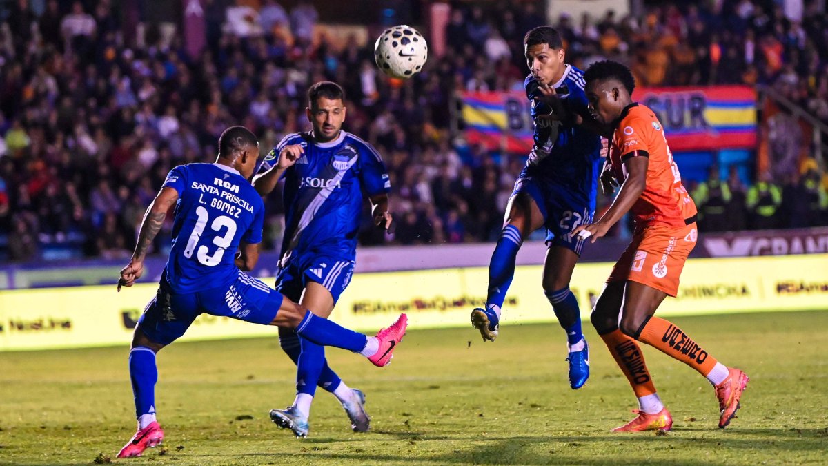 Emelec se mantiene en la parte baja de la tabla de la LigaPro 2026.