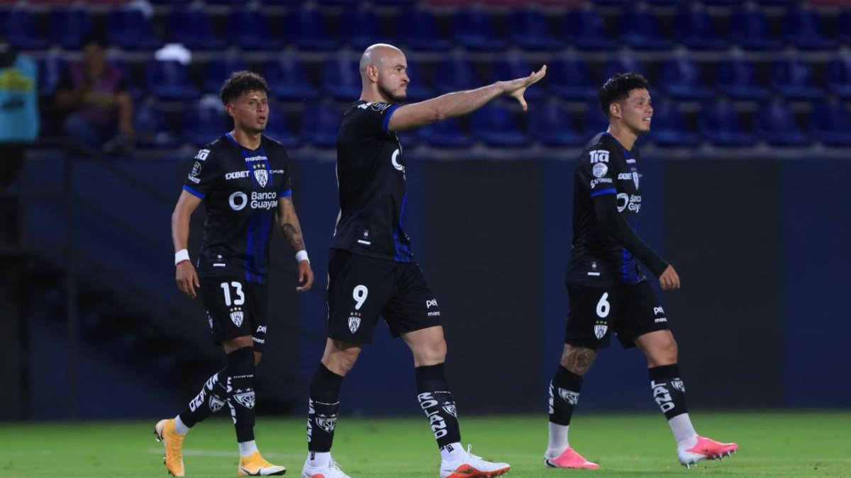 Independiente del Valle busca remontar la seria ante Flamengo.