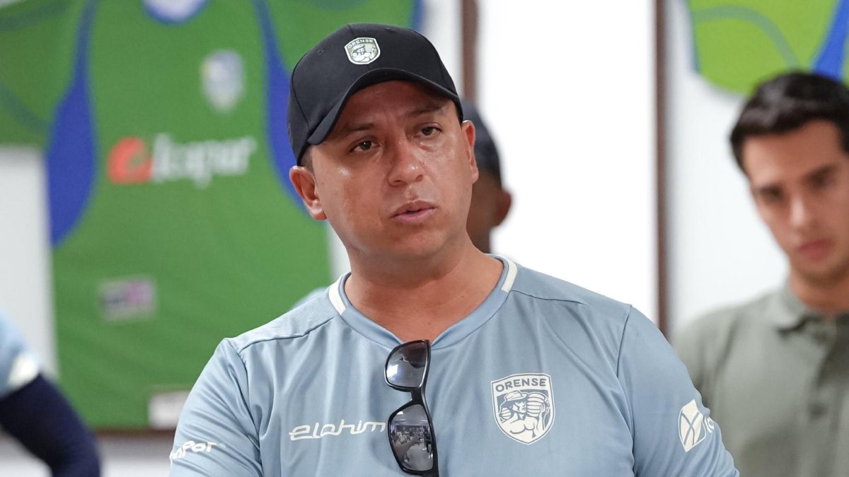 Juan Pablo Buch cambia de rumbo: dejó Libertad y asumió como nuevo entrenador de Orense SC.
