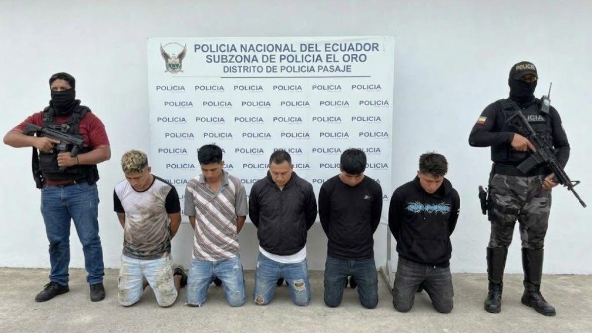La Policía Nacional ejecutó operativos contra la extorsión y el secuestro extorsivo en varias ciudades de Ecuador.