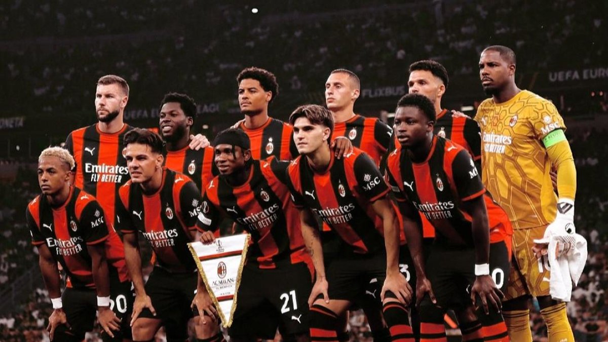 AC Milan busca su primera victoria en la Europa League 2026-27.