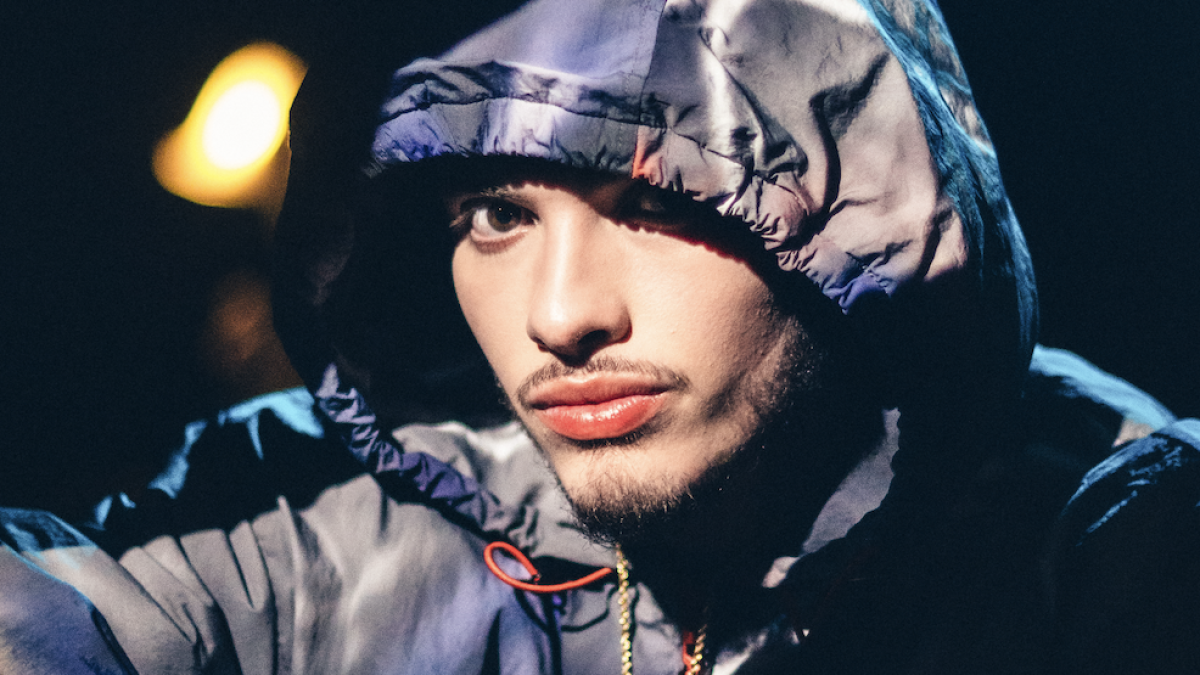 Lywan, de 22 años, es un cantante, compositor y productor puertorriqueño.