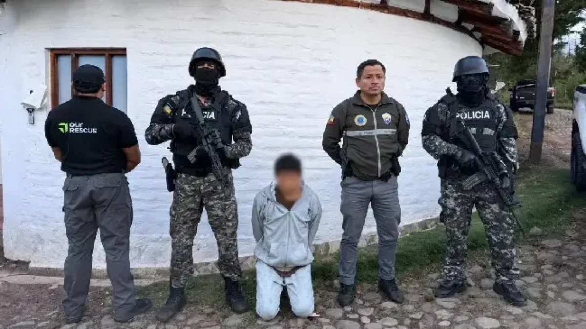 El hombre, de 32 años, fue detenido en una florícola de Checa, en Tumbaco, en donde trabajaba.