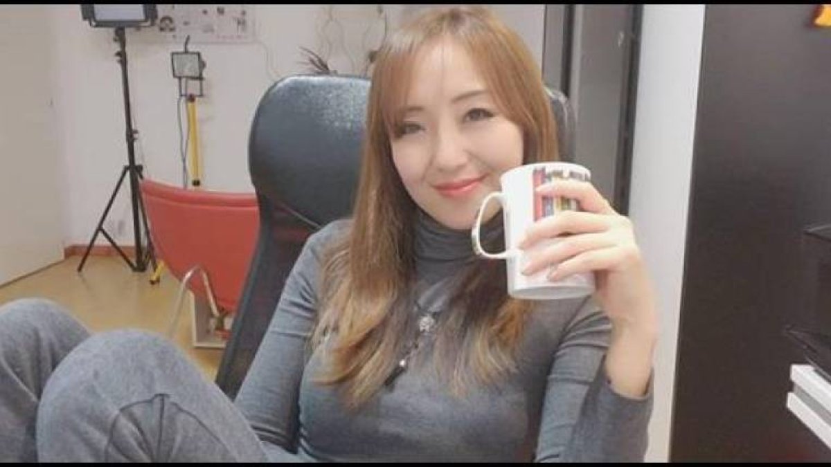 Jin Yi Hwang se reunió con sus seguidores.
