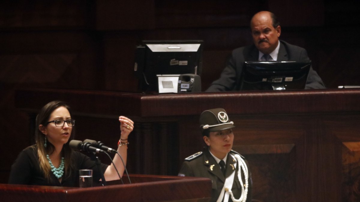 Sesión. En el juicio político a la exministra de Salud, Verónica Espinosa, en principio no se alcanzaron los 92 votos.