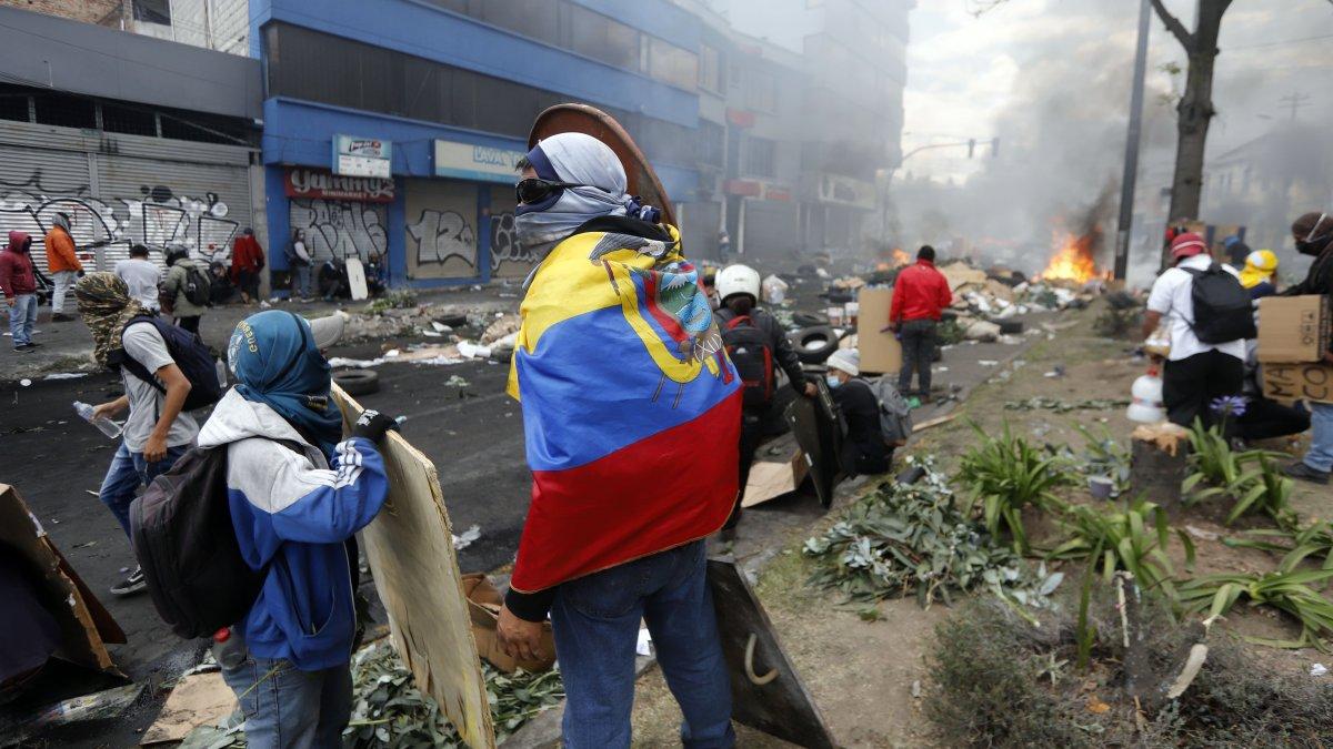 Octubre. Fue el peor estallido de violencia social en 40 años de democracia. Hay causas sociales profundas, sin duda, pero también hay responsables.