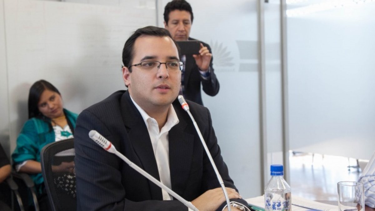 Se ha solicitado la renuncia de Héctor Yépez, presidente de la Comisión, y de Vilma Andrade, vicepresidenta.