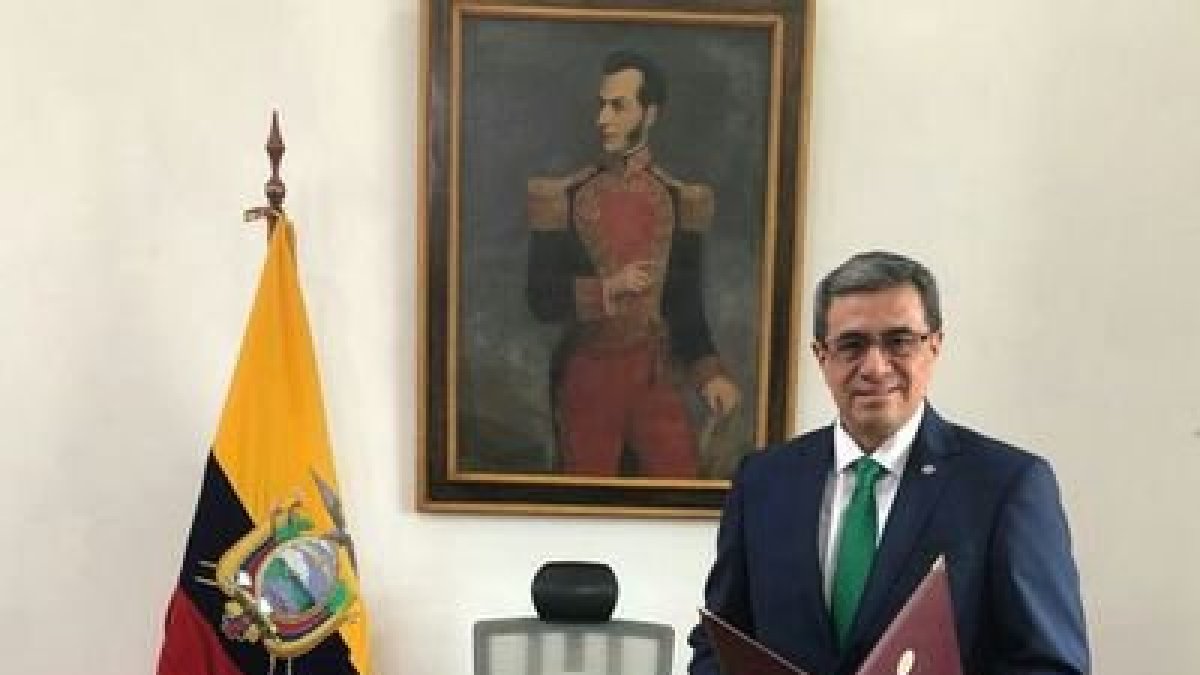 José Agusto Briones, ministro de Energía.