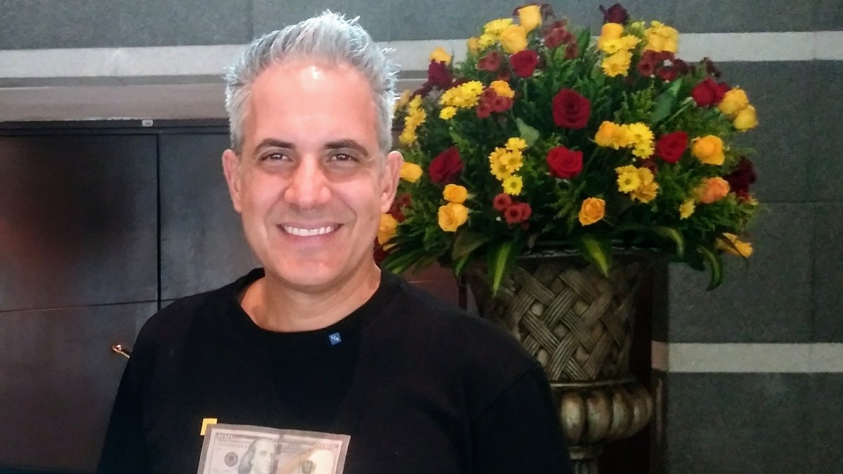 Jürgen Klarić, influencer que visita Guayaquil para dar conferencias a empresarios.