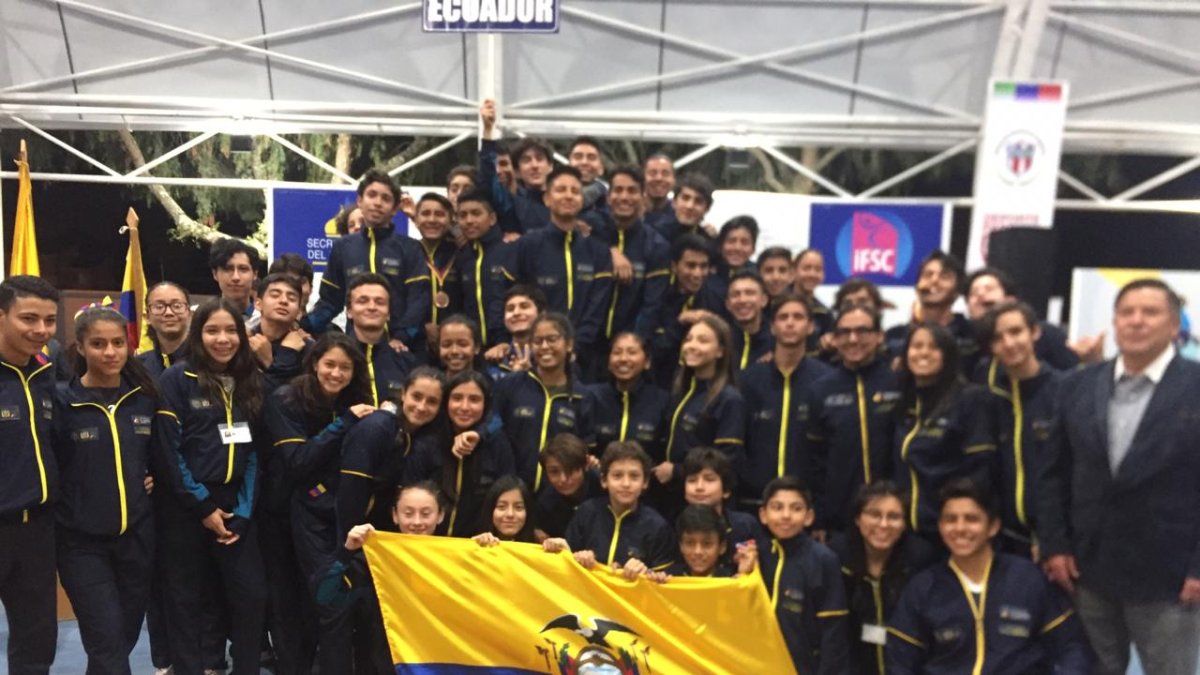 Parte de la Tricolor que inició la disputa de Panamericano Juvenil en Ibarra.
