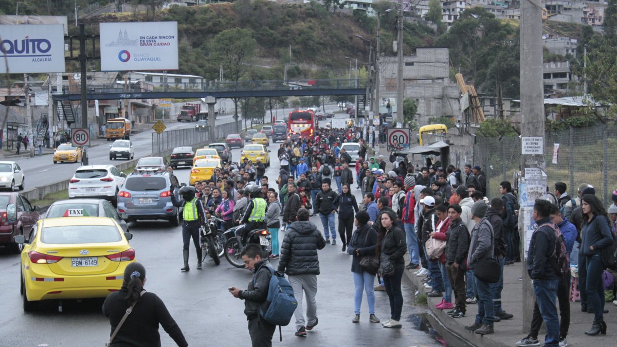 En los últimos diez años vinieron grandes cantidades de migrantes extranjeros, sobre todo de Colombia, Perú y Venezuela.