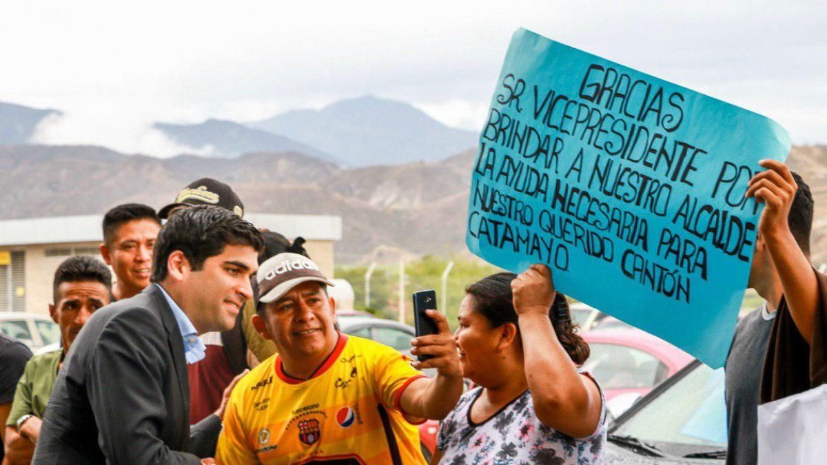 El anuncio del vicepresidente de la República, Otto Sonnenholzner, sobre la búsqueda de una candidatura oficialista para la Presidencia en 2021 despertó suspicacias en varios sectores.