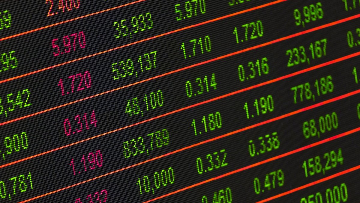 Mejoró el riesgo país de Ecuador.