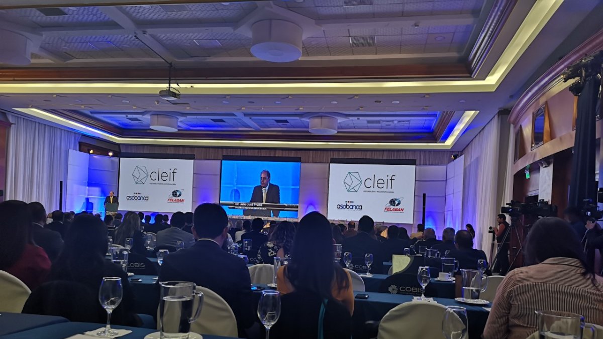 Julio José Prado, de Asobanca, durante el Congreso Latinoamericano de Educación e Inclusión Financiera (Cleif).