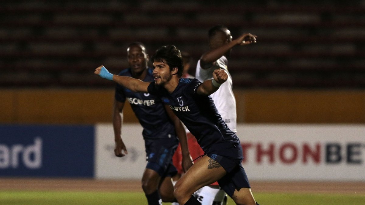El delantero paraguayo Luis Amarilla es el goleador de la LigaPro con 19 tantos.