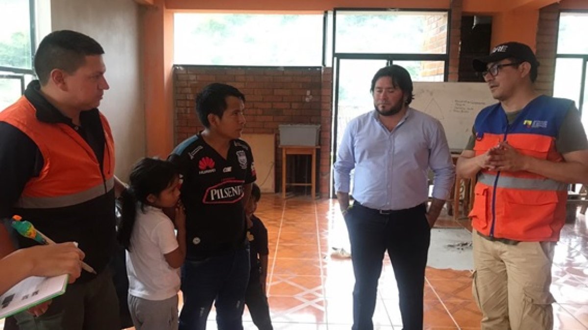 Autoridades coordinaron acciones para atender la emergencia