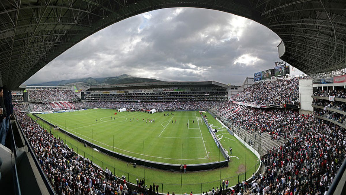 Si bien el partido se jugará en el estadio Jocay, los albos decidieron que sus hinchas también lo vean en pantalla gigante.