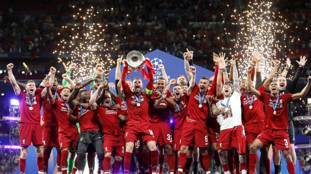 El Liverpool es el vigente monarca de la Champions League y le tocará la dura misión de superar al Altético de Madrid. Será un choque de estilos opuestos.