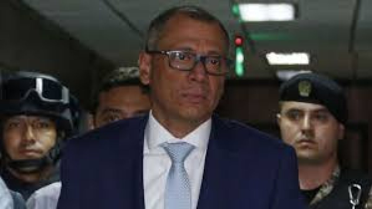 Simpatizantes del exvicepresidente Jorge Glas pedían la nulidad del proceso penal y la restitución de su cargo en la Vicepresidencia.