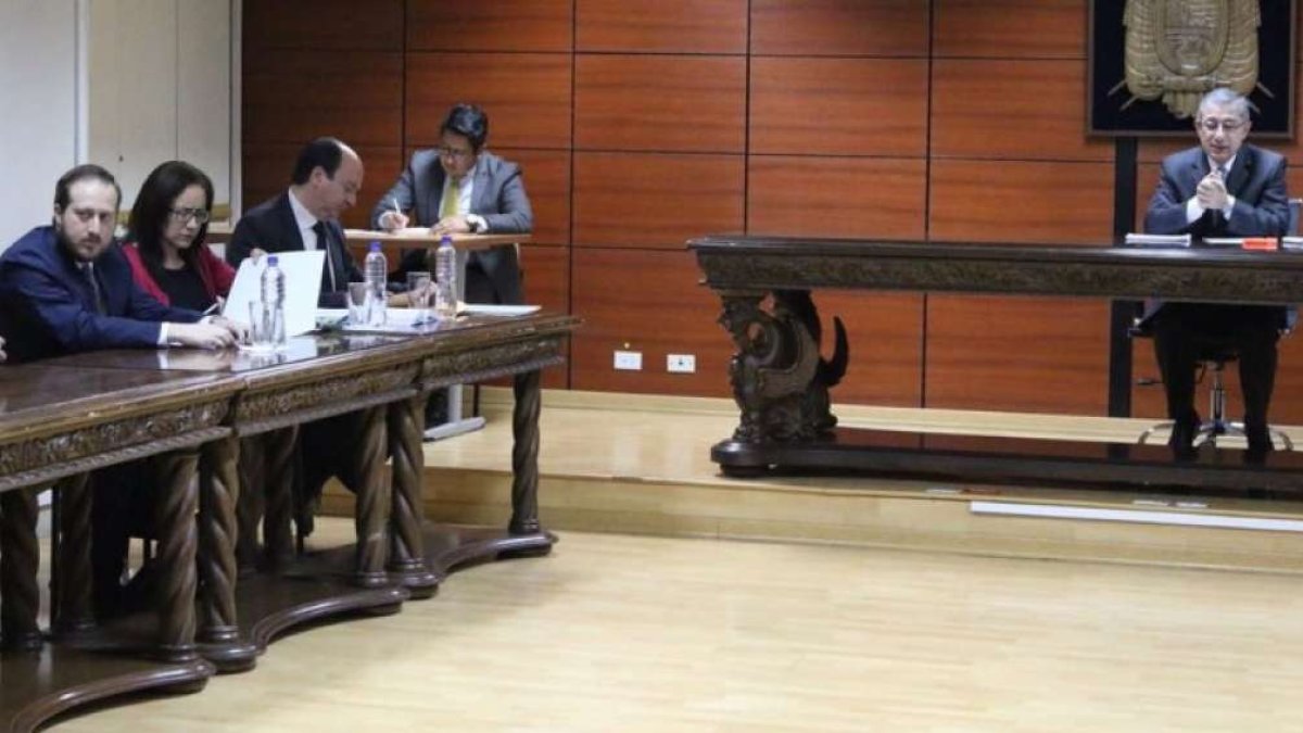 La defensa del Vicepresidente ha pedido 99 testigos.