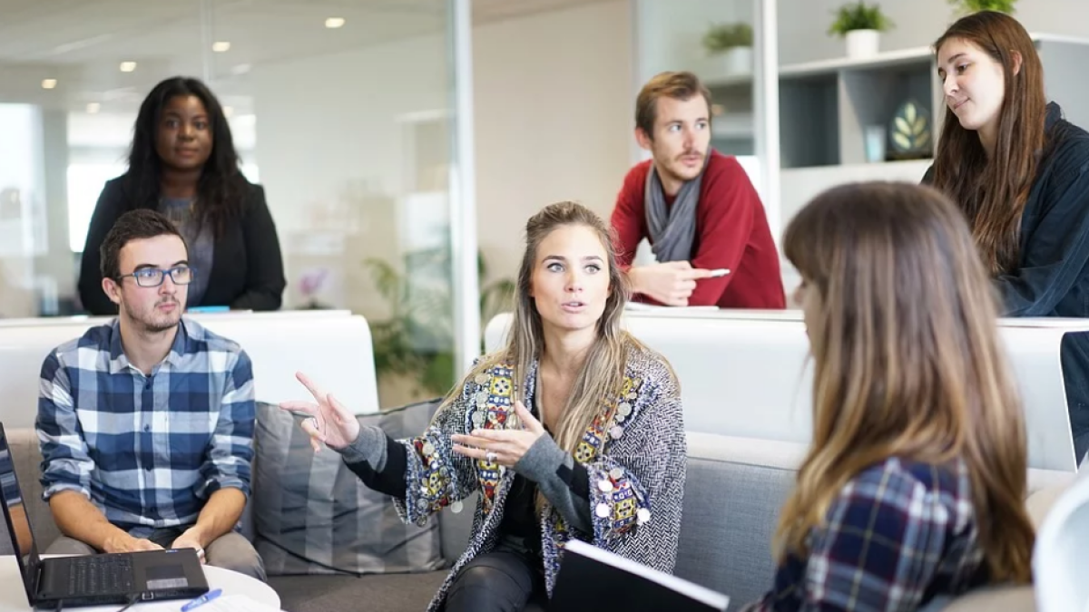 Según las estadísticas, los beneficiarios tienen el doble de posibilidades de hallar trabajo tras graduarse.