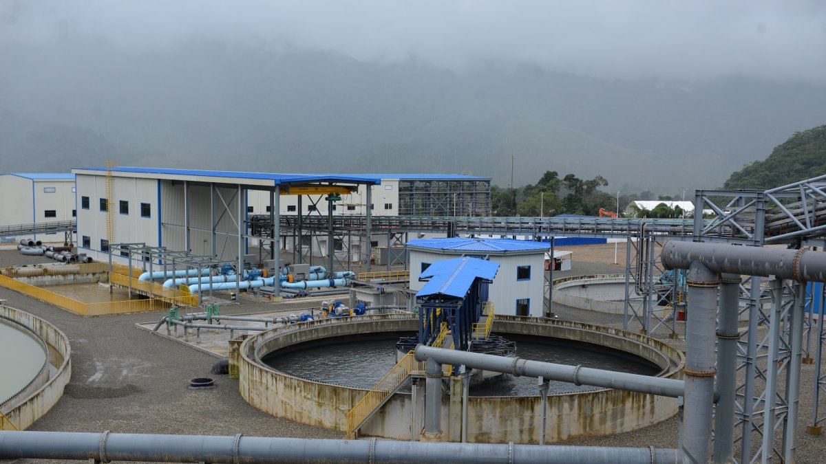 Mirador es el proyecto minero más grande a cielo abierto. Está ubicado en en la provincia de Zamora Chinchipe.