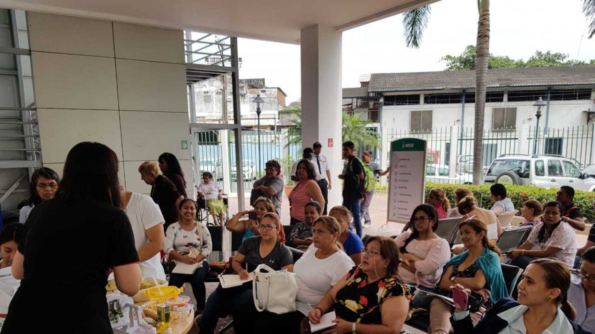 Los clubs de bienestar del IESS abordan charlas preventivas sobre la salud mental.