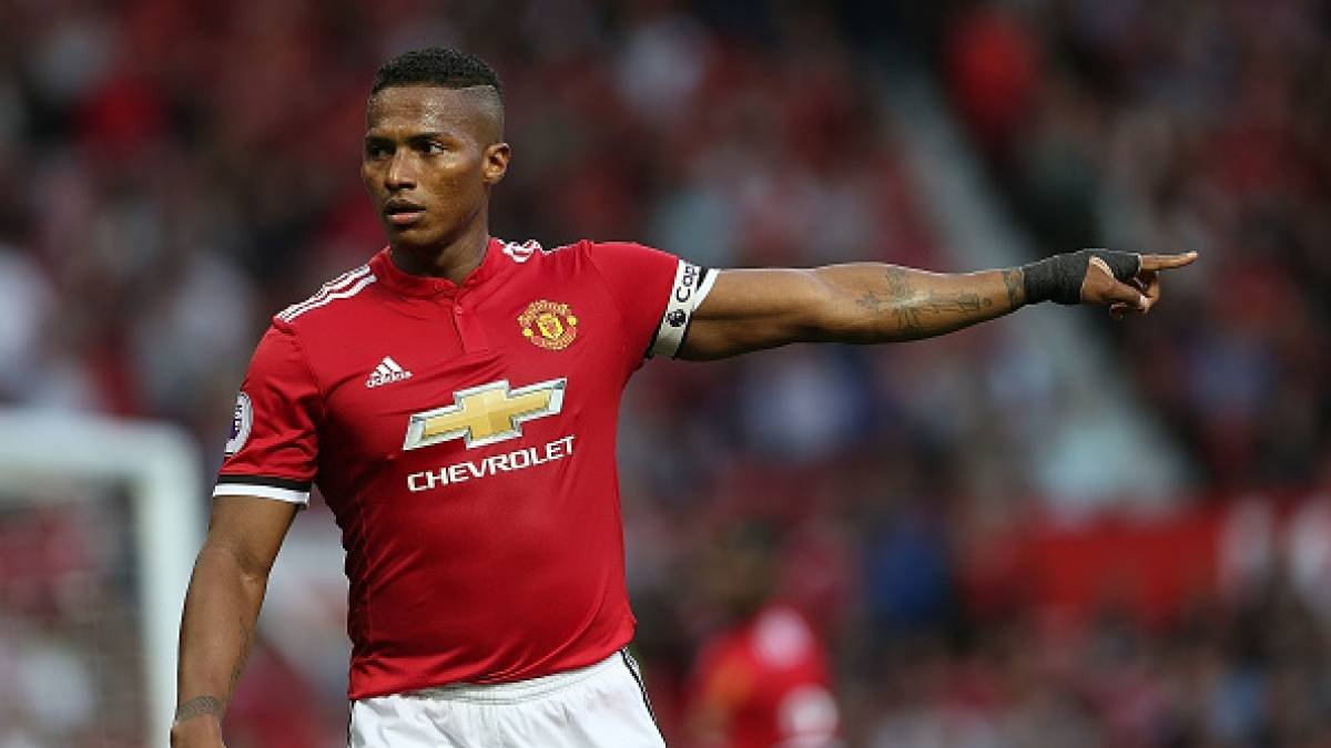 Antonio Valencia jugó durante diez años en el Manchester United, equipo del que también fue capitán.
