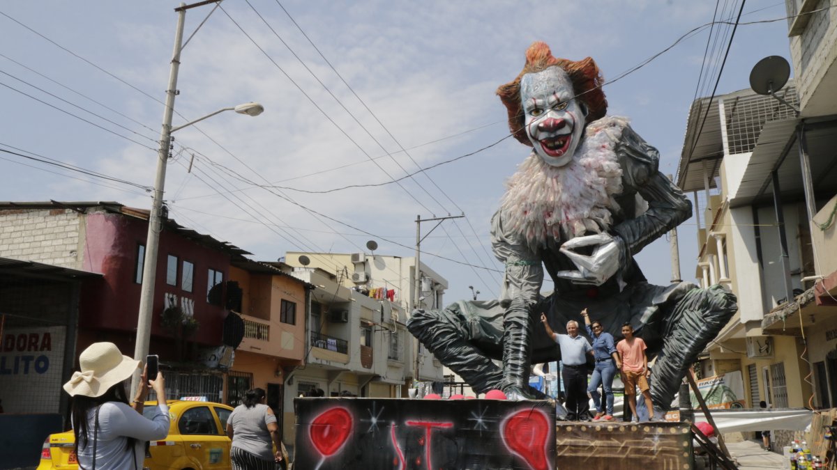 ‘It’. El payaso terrorífico es uno de los monigotes más visitados en la Ruta de los Gigantes.