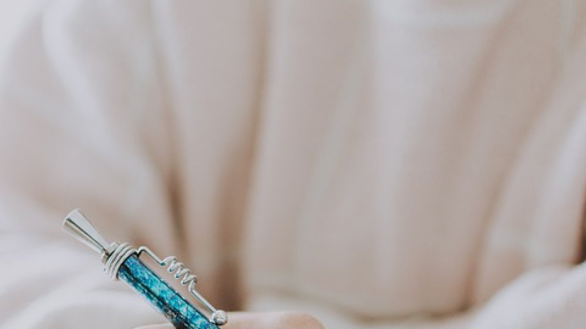 Aquí unos rituales sencillos que puede practicar para despedir el año viejo y dar la bienvenida al nuevo