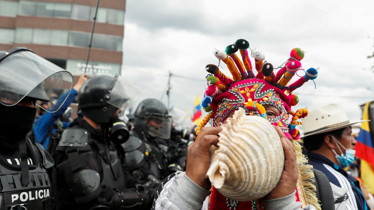 Los roces entre indígenas y fuerzas del orden se trasladaron tras las protestas de octubre a la convivencia nacional.