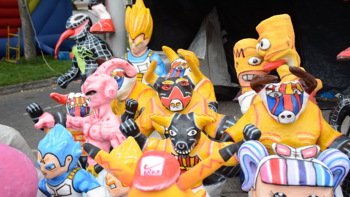 Solo se encontraron muñecos que hacen alusión al Ídolo del Astillero.

 Quito 30 de Diciembre de 2019 Agencia(ag-extra ag-expreso-ag-quito)