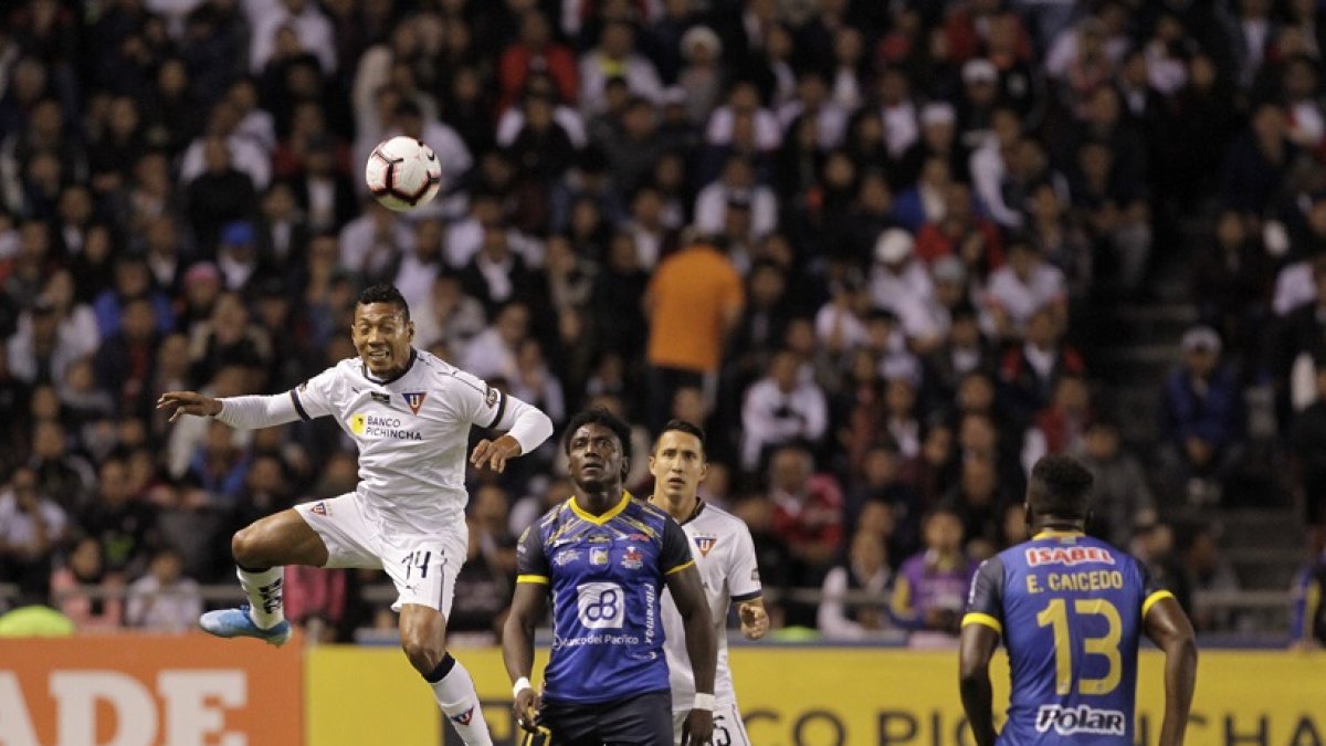 Según indicó la Tuka en días pasados a una radio local, nunca se llegó a un acuerdo entre él y la directiva del equipo en el ámbito económico.