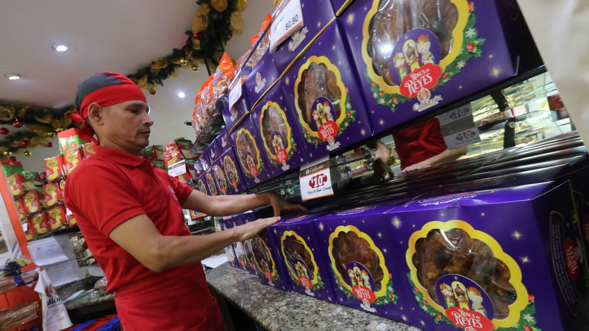 En la pastelería California, el producto se empezó a vender desde el pasado 27 de diciembre.

Agencia (ag-extra)