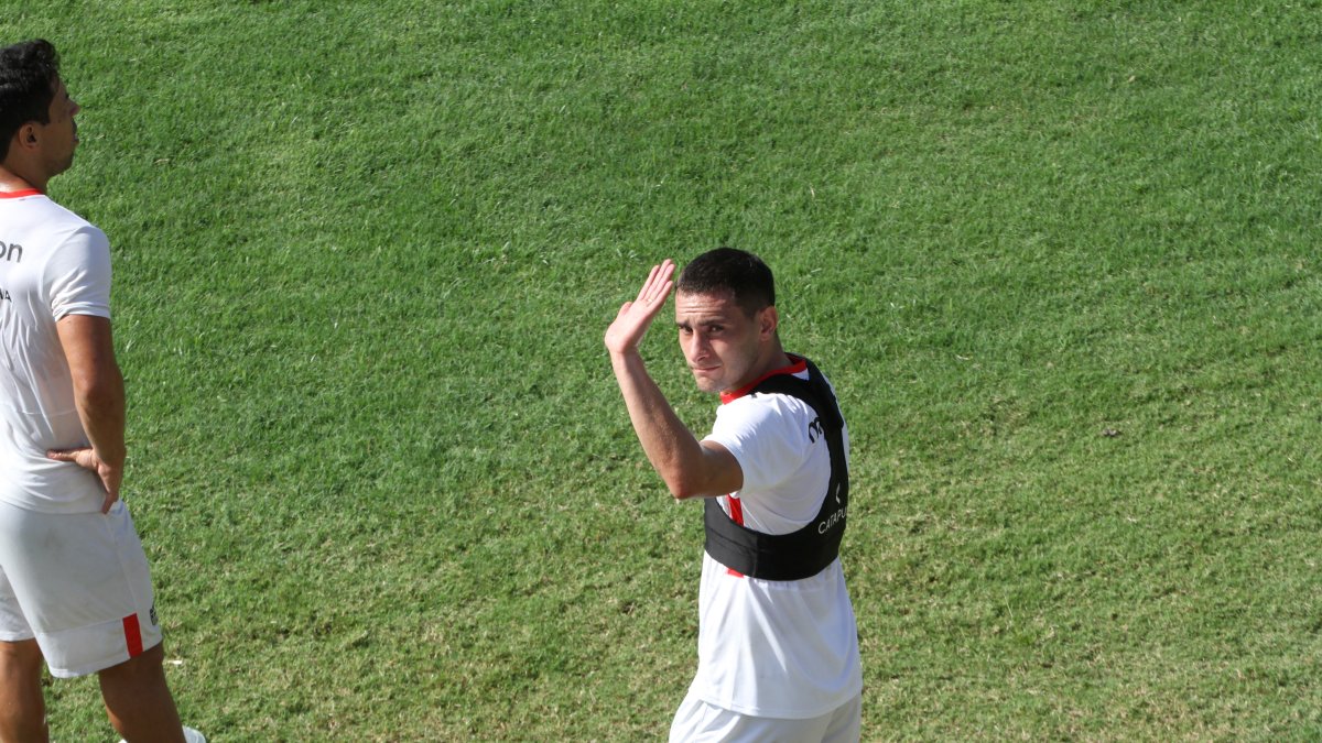 Emmanuel Martínez quiere brilllar con Barcelona  y alcanzar títulos en la temporada que está por comenzar.