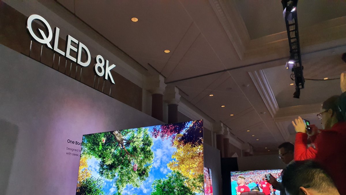 El Q950TS QLED 8K de Samsung es la apuesta de los coreanos por ofrecer una TV casi sin marcos.