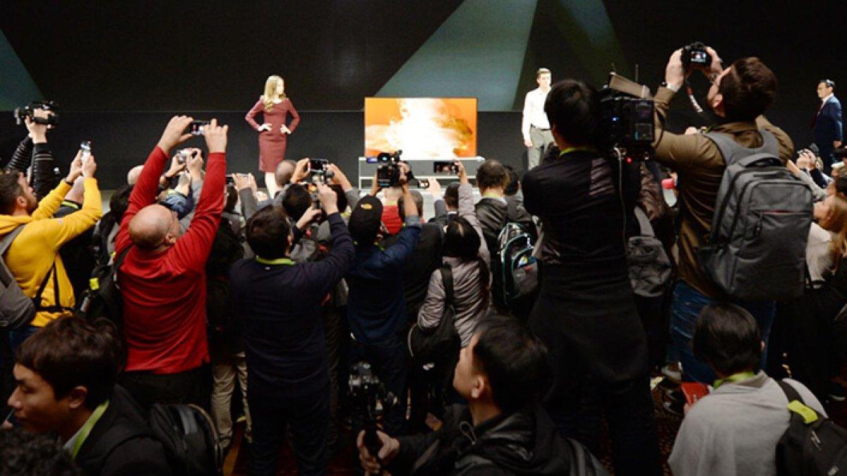 LG dio inicio a las conferencias de prensa, en el hotel Mandalay Bay de Las Vegas.