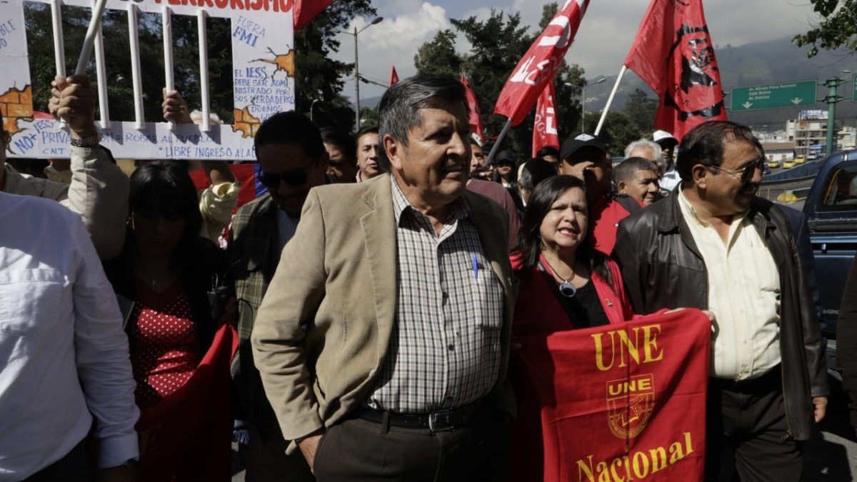 El líder sindical, Mesías Tatamuez, acudió a la Fiscalía a dar su versión por las protestas de octubre de 2019.