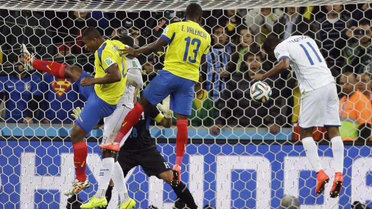 El festejo de algunos de los jugadores de la selección ecuatoriana de fútbol.