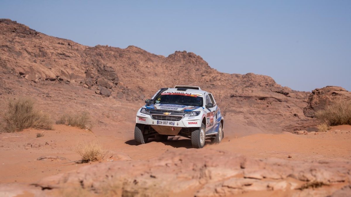 Sebastián Guayasamín completó la cuarta etapa del rally Dakar y ascendió a lugar 47 de la clasificación general.