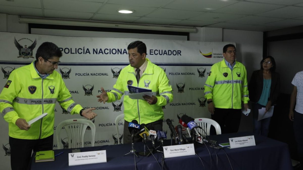 Los operativos policiales se realizan en los cantones imbabureños de Otavalo y Cotacachi.