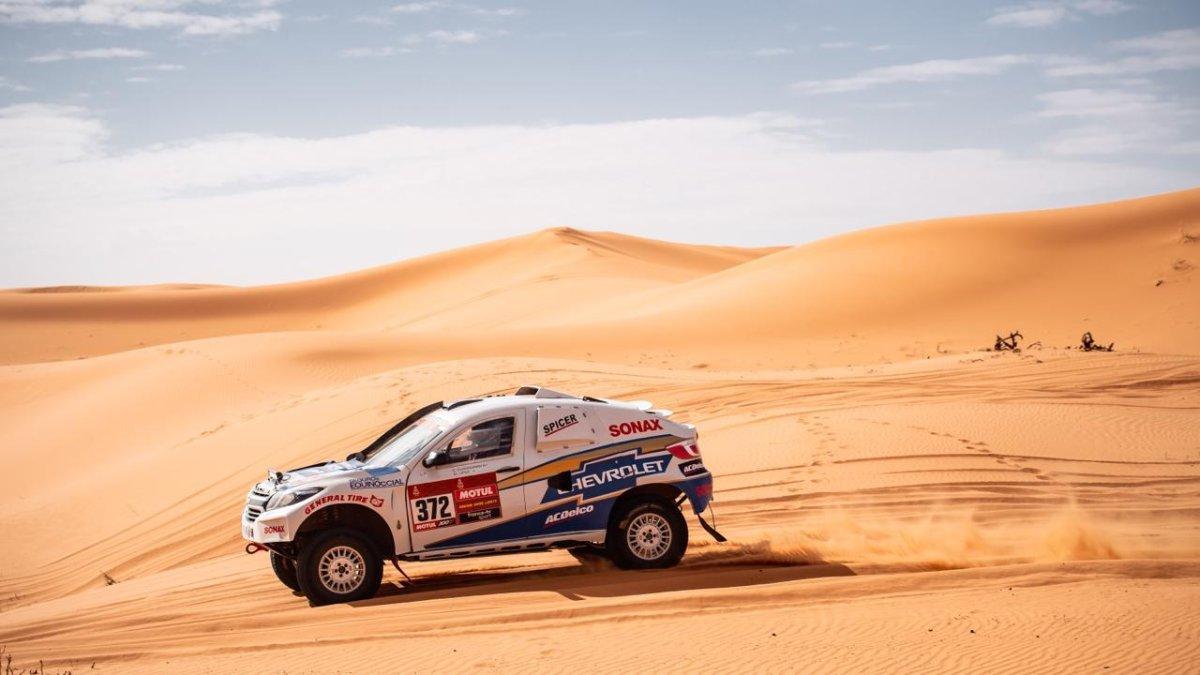 Sebastián Guayasamín y su equipo cubrieron sin mayores inconvenientes la sexta etapa del rally Dakar.
