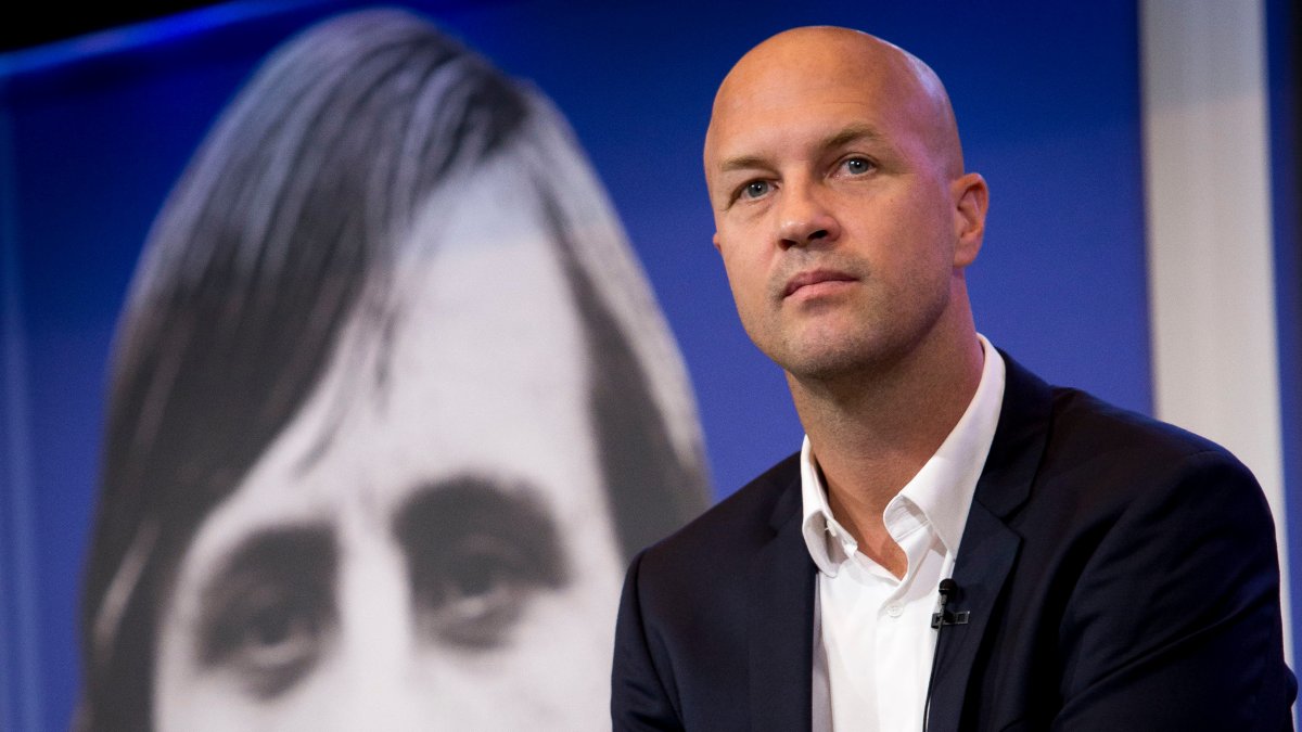 El español Jordi Cruyff sería el encargado de dirigir un proyecto a largo plazo con la Tricolor.