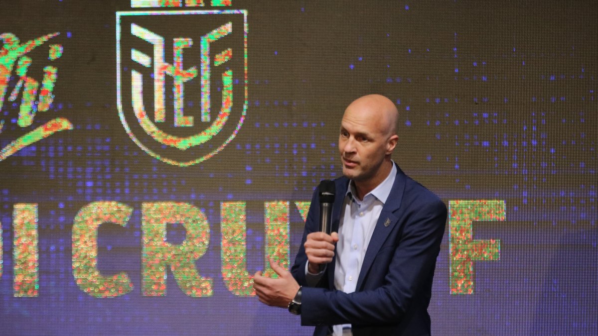 El director técnico español-holandés, Jordi Cruyff, aseguró que está motivado y que encontrará soluciones a los problemas actuales de la tricolor