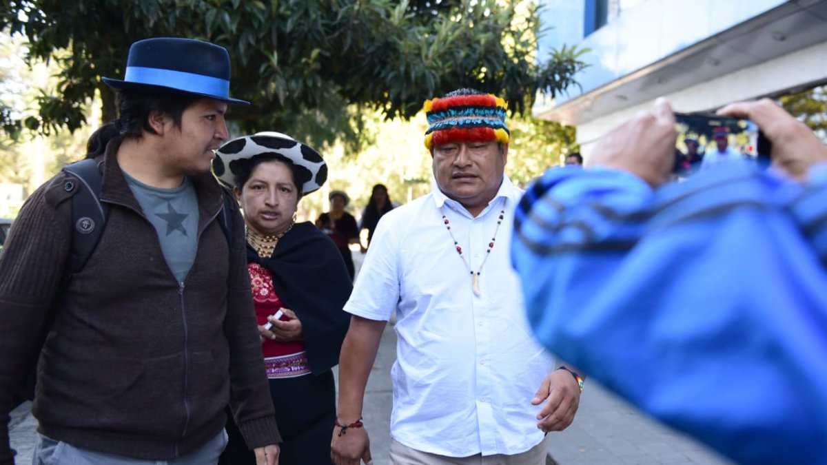 Jaime Vargas llega a la Fiscalía de Soluciones Rápidas a dar su versión.